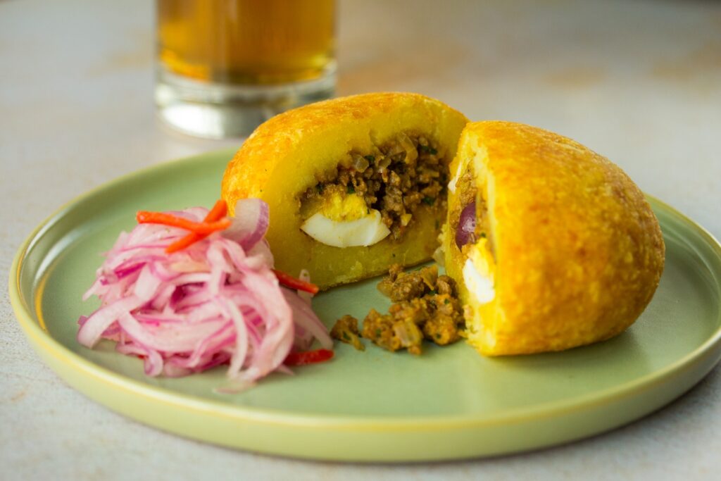 Papa rellena con BUEN PUNTO